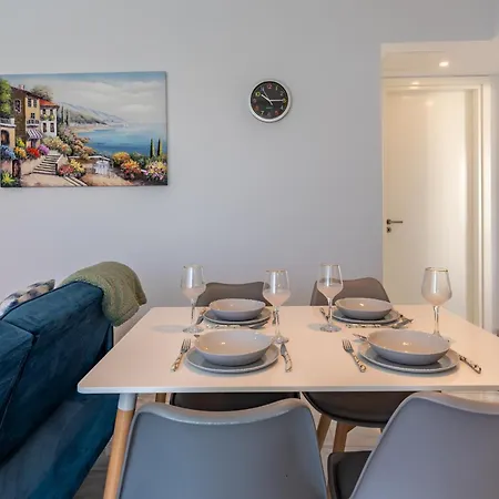 Starlet 1bedroom W Pool And Balcony In アパート *