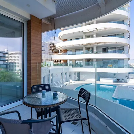 Starlet 1bedroom W Pool And Balcony In Apartment Larnaca